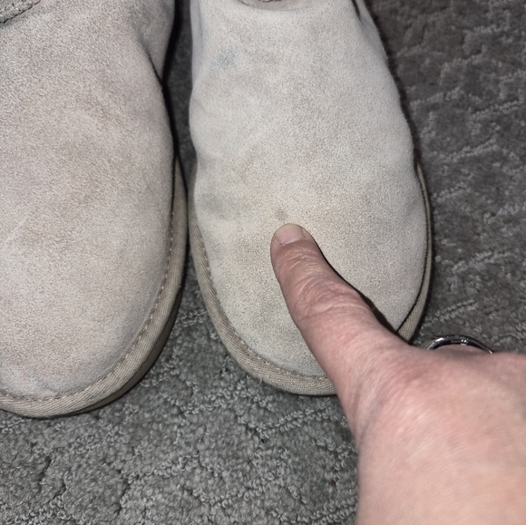 Women’s UGG classic mini boot - Picture 7 of 7